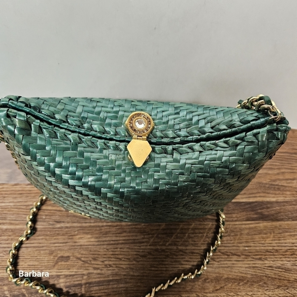 Nelly Green Handwoven Basket Weave Messenger Shoulder Bag - Picture 7 of 15